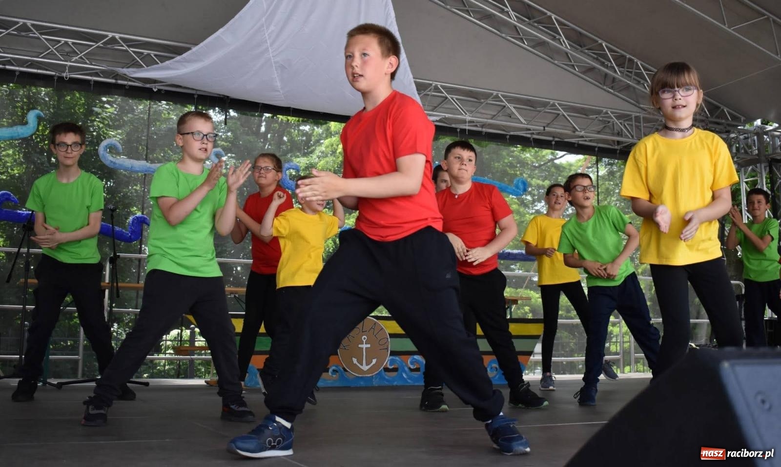 Zdjęcie w galerii na portalu naszraciborz.pl: Dziesiątka i przyjaciele na raciborskim zamku [FOTO i WIDEO] wiadomości z regionu