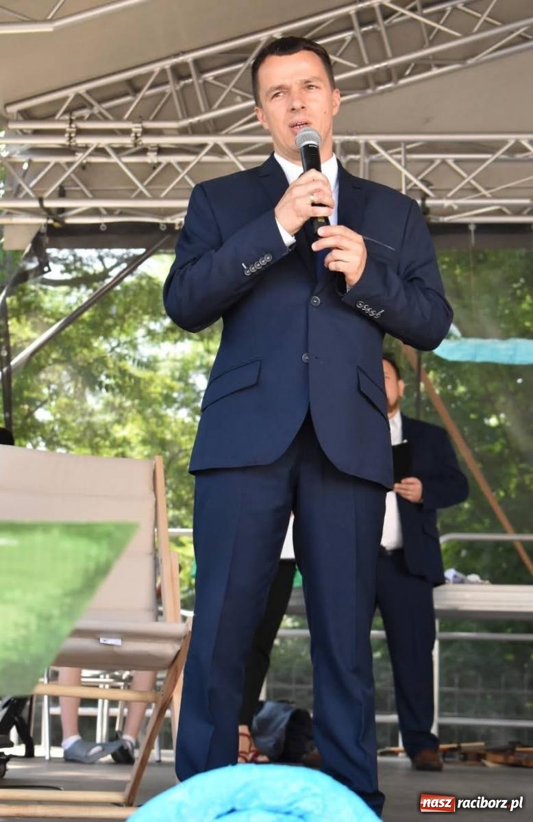 Zdjęcie w galerii na portalu naszraciborz.pl: Dziesiątka i przyjaciele na raciborskim zamku [FOTO i WIDEO] wiadomości z regionu