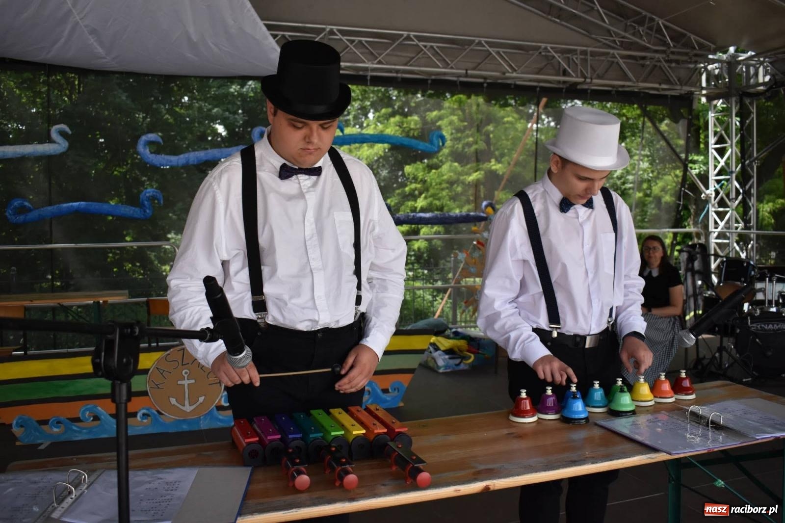 Zdjęcie w galerii na portalu naszraciborz.pl: Dziesiątka i przyjaciele na raciborskim zamku [FOTO i WIDEO] wiadomości z regionu