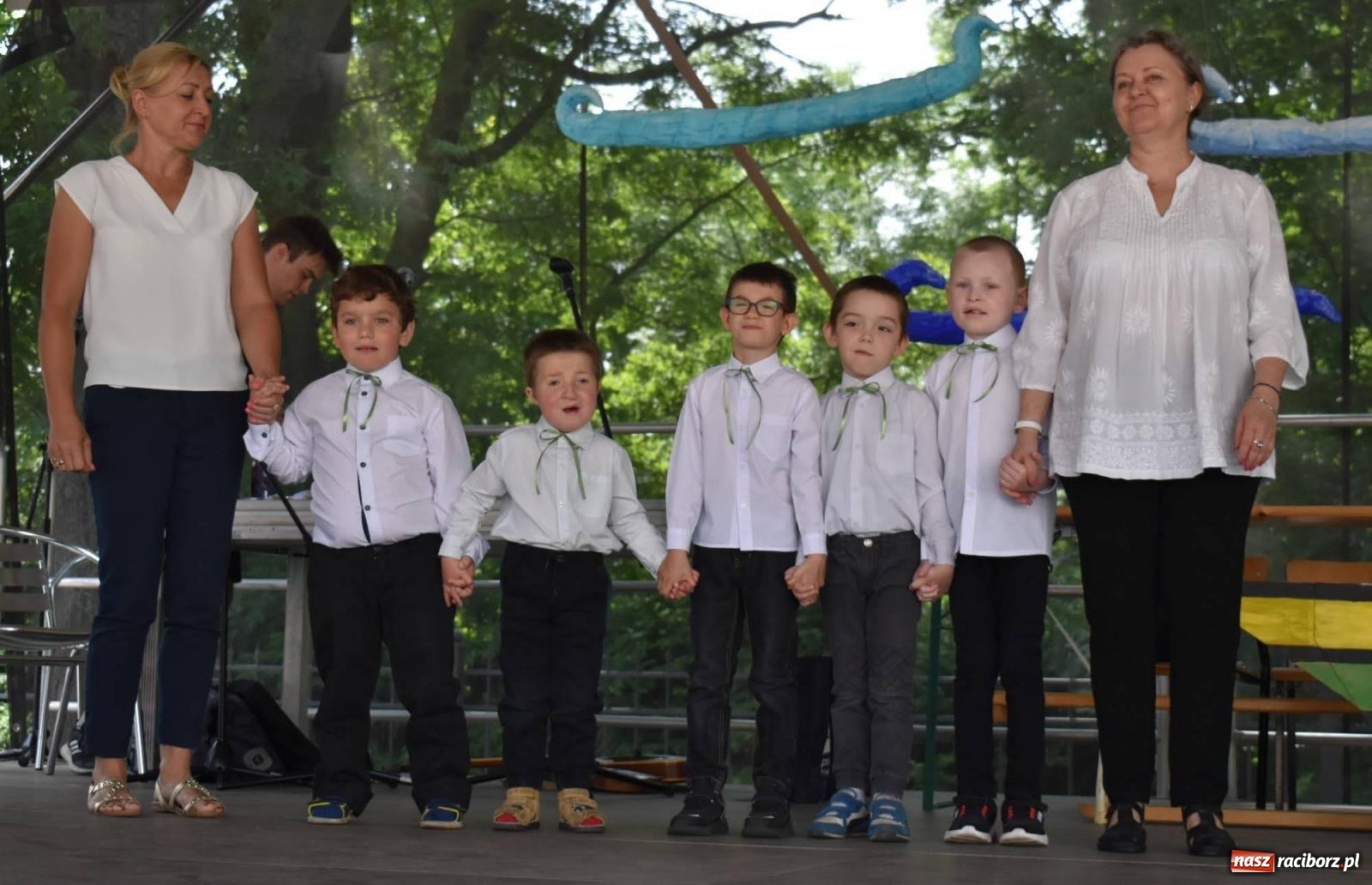 Zdjęcie w galerii na portalu naszraciborz.pl: Dziesiątka i przyjaciele na raciborskim zamku [FOTO i WIDEO] wiadomości z regionu