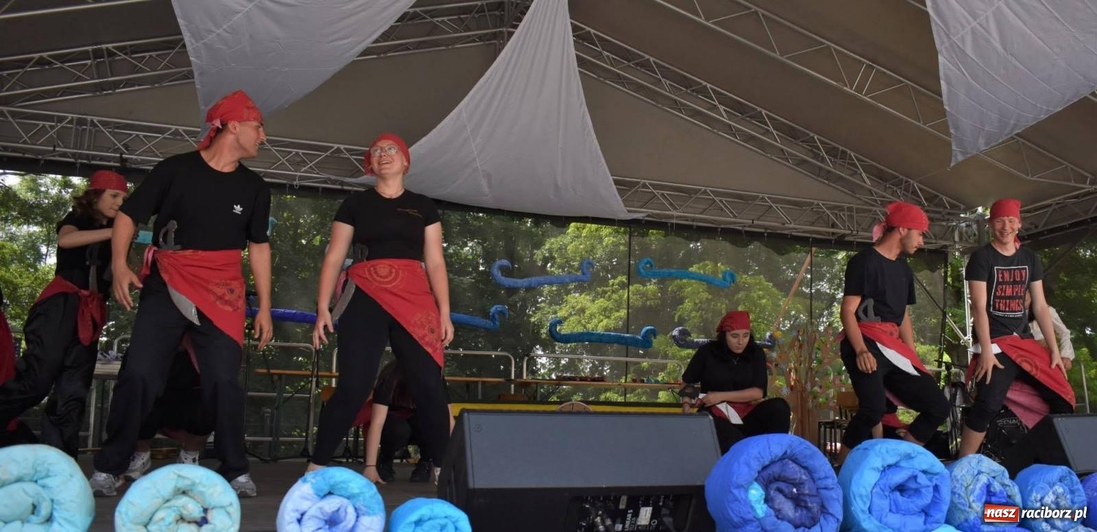 Zdjęcie w galerii na portalu naszraciborz.pl: Dziesiątka i przyjaciele na raciborskim zamku [FOTO i WIDEO] wiadomości z regionu