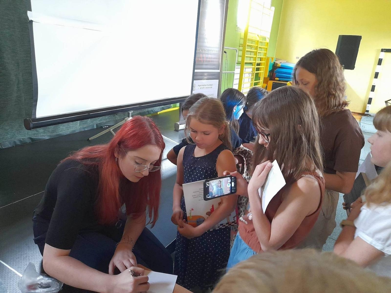 Zdjęcie w galerii na portalu naszraciborz.pl: Spotkanie autorskie z Agnieszką Kulbat wiadomości z regionu