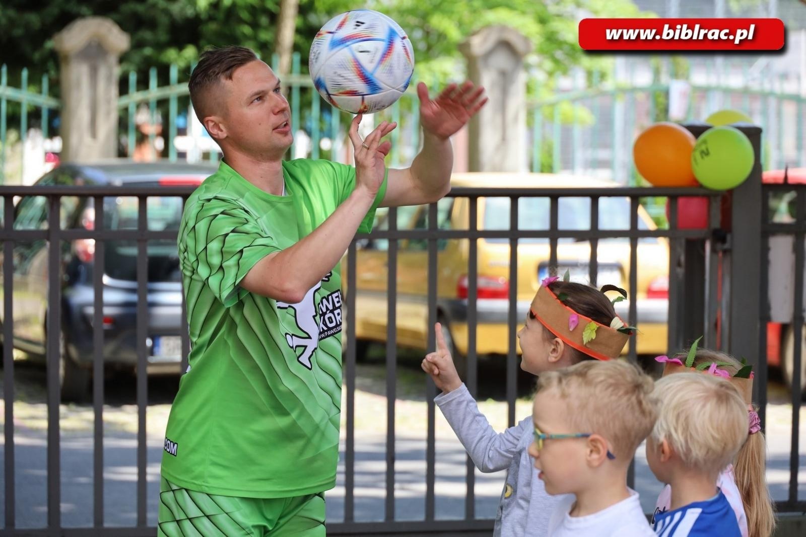 Zdjęcie w galerii na portalu naszraciborz.pl: Dzień Dziecka z raciborską książnicą wiadomości z regionu