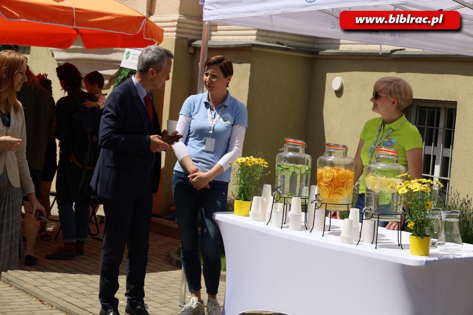 Zdjęcie w galerii na portalu naszraciborz.pl: Dzień Dziecka z raciborską książnicą wiadomości z regionu