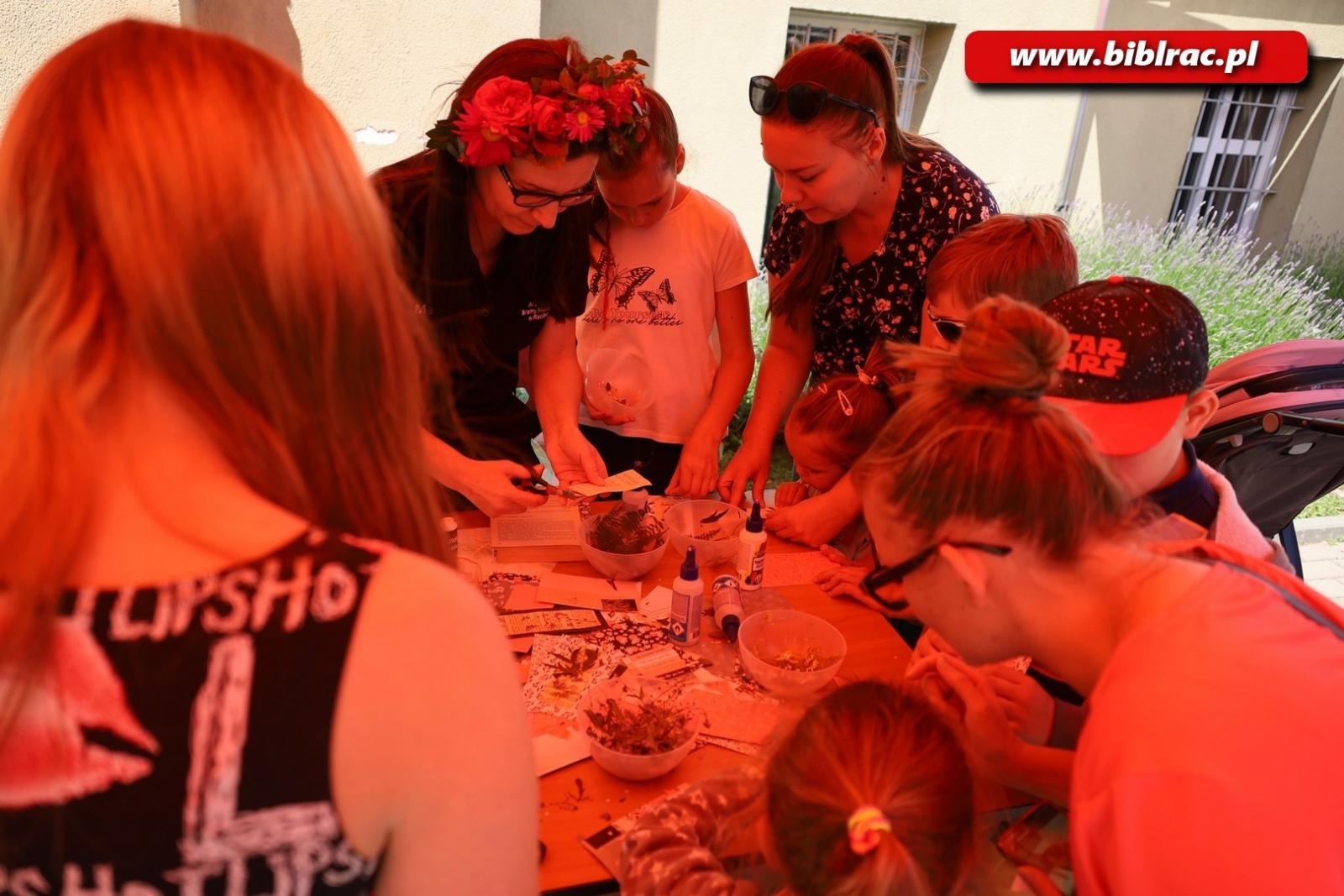 Zdjęcie w galerii na portalu naszraciborz.pl: Dzień Dziecka z raciborską książnicą wiadomości z regionu