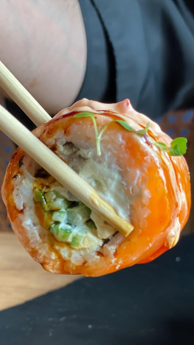 Zdjęcie w galerii na portalu naszraciborz.pl: Takie kolorowe kulinarne cudeńka można zamówić w Raciborzu wiadomości z regionu