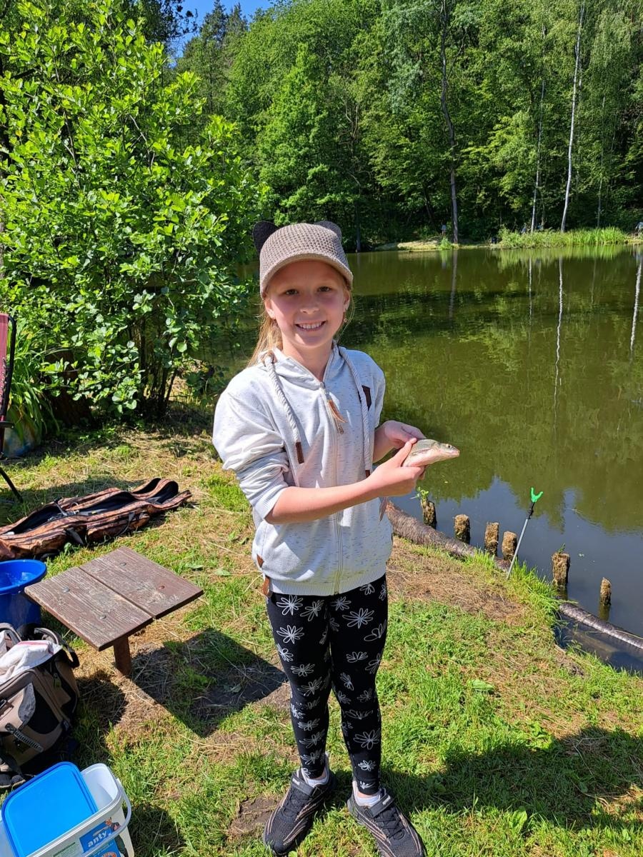 Zdjęcie w galerii na portalu naszraciborz.pl: Dzień Dziecka na łowisku. Zawody wędkarskie w Oborze wiadomości z regionu