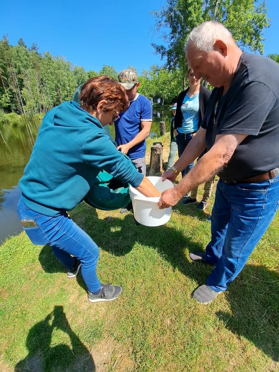 Zdjęcie w galerii na portalu naszraciborz.pl: Dzień Dziecka na łowisku. Zawody wędkarskie w Oborze wiadomości z regionu