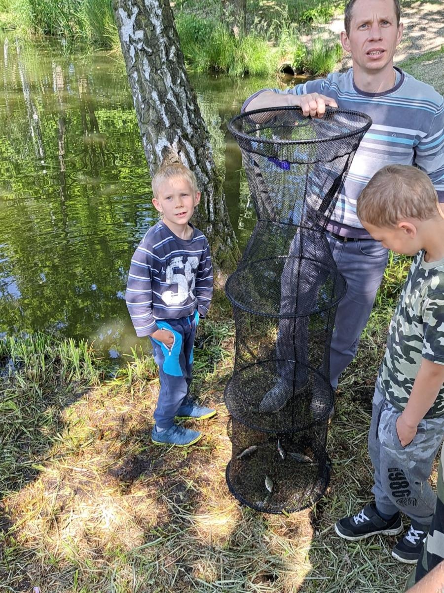 Zdjęcie w galerii na portalu naszraciborz.pl: Dzień Dziecka na łowisku. Zawody wędkarskie w Oborze wiadomości z regionu