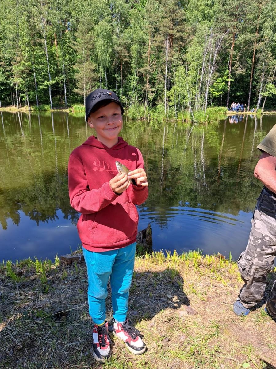 Zdjęcie w galerii na portalu naszraciborz.pl: Dzień Dziecka na łowisku. Zawody wędkarskie w Oborze wiadomości z regionu