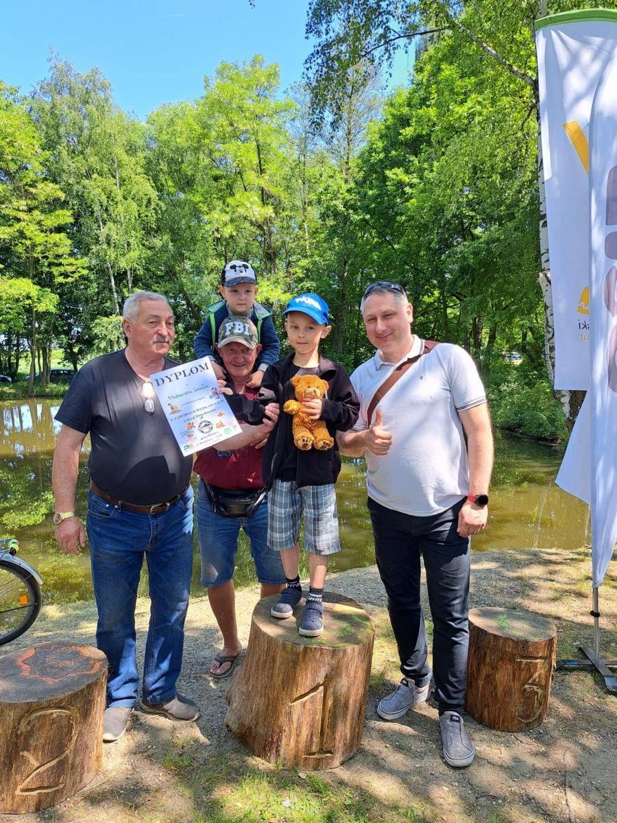 Zdjęcie w galerii na portalu naszraciborz.pl: Dzień Dziecka na łowisku. Zawody wędkarskie w Oborze wiadomości z regionu