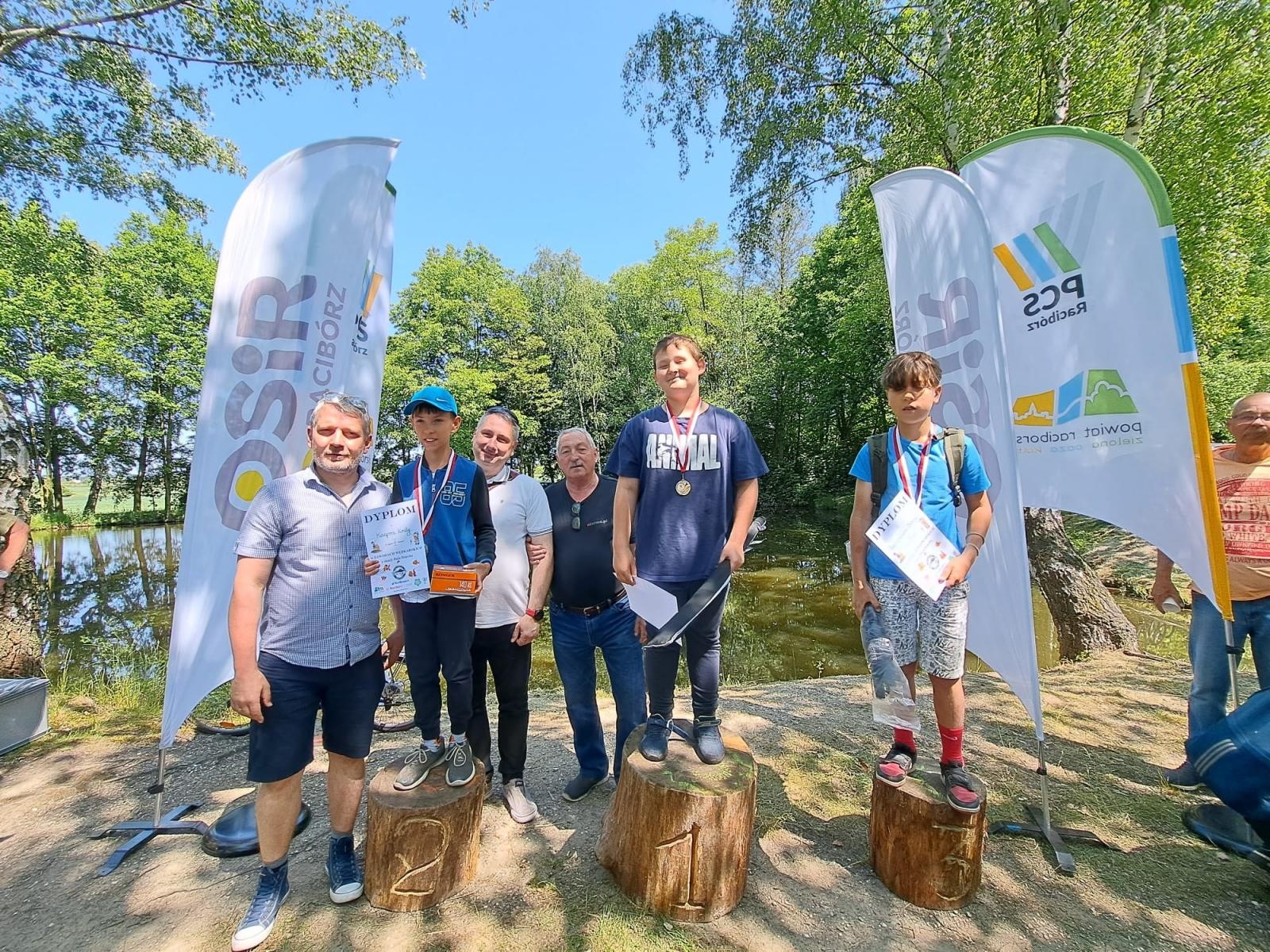 Zdjęcie w galerii na portalu naszraciborz.pl: Dzień Dziecka na łowisku. Zawody wędkarskie w Oborze wiadomości z regionu