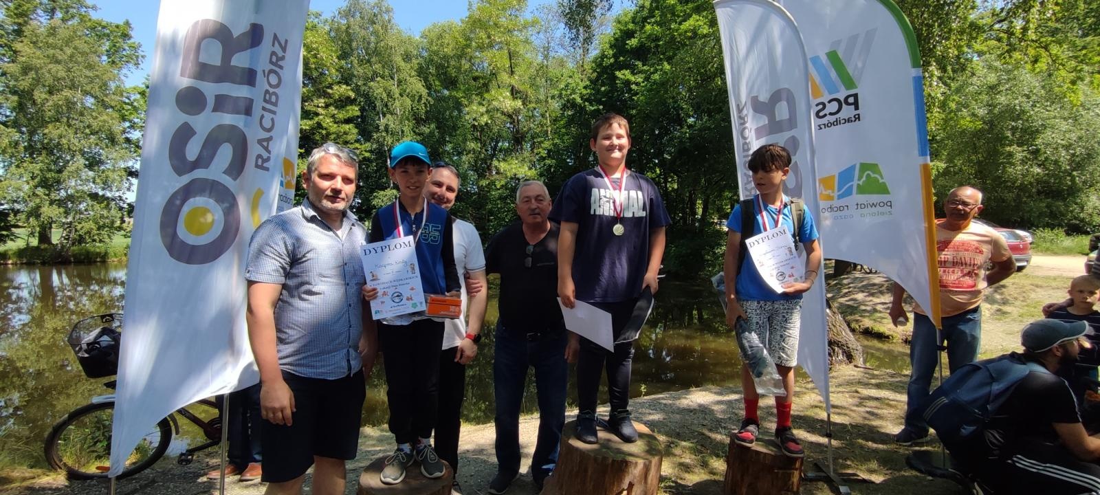 Zdjęcie w galerii na portalu naszraciborz.pl: Dzień Dziecka na łowisku. Zawody wędkarskie w Oborze wiadomości z regionu