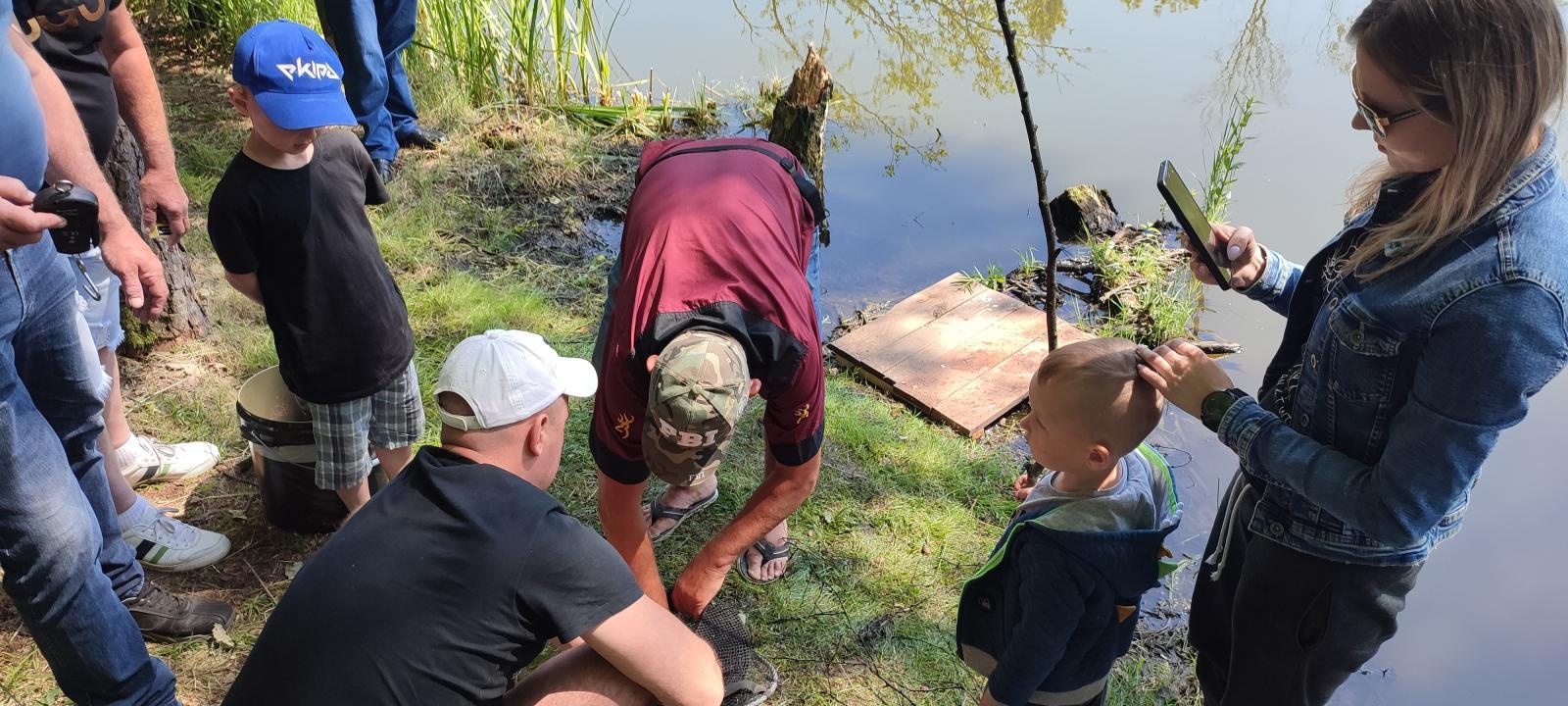 Zdjęcie w galerii na portalu naszraciborz.pl: Dzień Dziecka na łowisku. Zawody wędkarskie w Oborze wiadomości z regionu