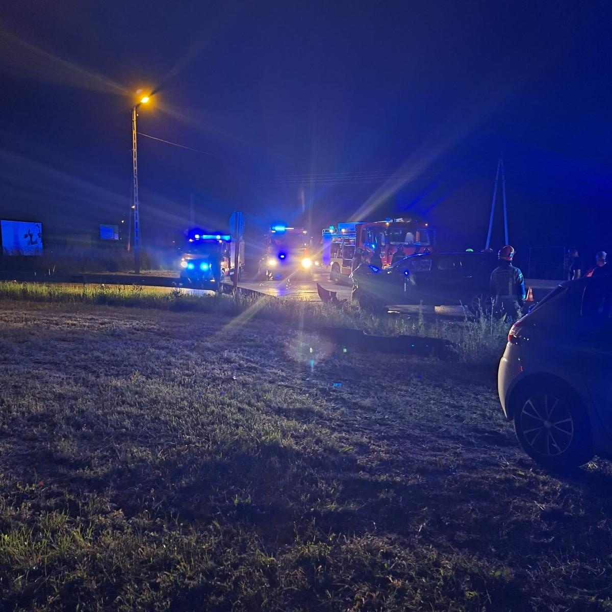 Zdjęcie w galerii na portalu naszraciborz.pl: Nieustąpienie pierwszeństwa przyczyną zderzenia w Syryni [FOTO] wiadomości z regionu