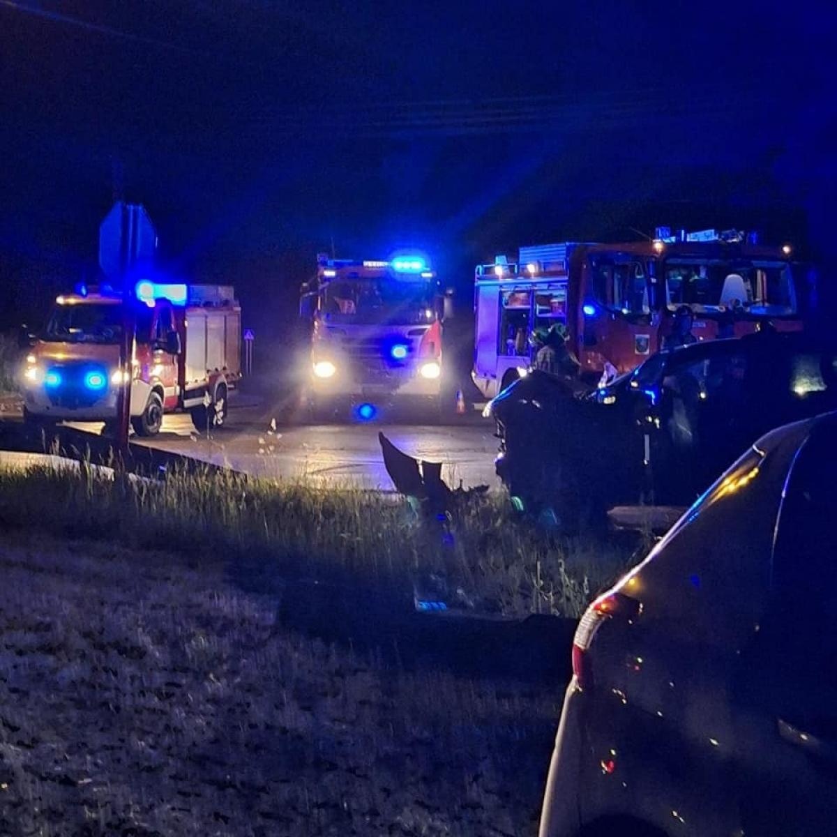 Zdjęcie w galerii na portalu naszraciborz.pl: Nieustąpienie pierwszeństwa przyczyną zderzenia w Syryni [FOTO] wiadomości z regionu