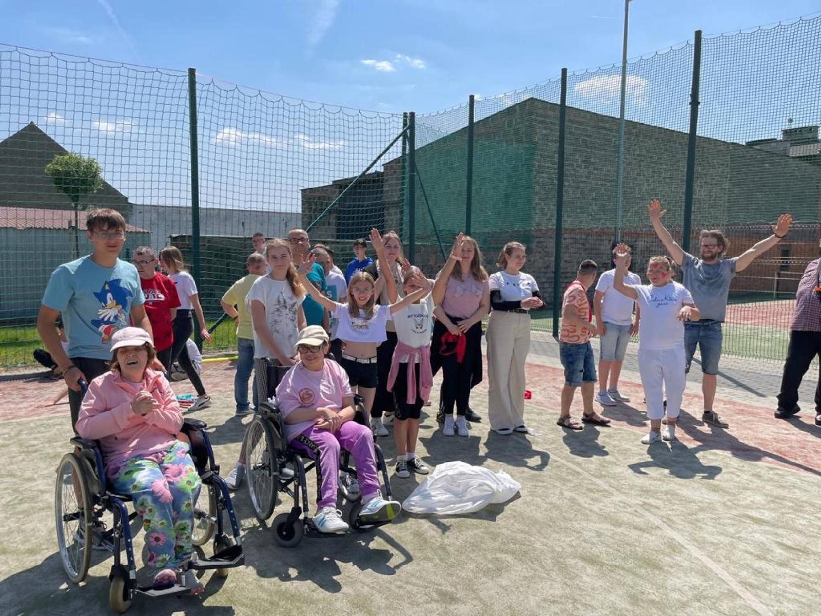 Zdjęcie w galerii na portalu naszraciborz.pl: Dzień Wdzięczności w Szkole Podstawowej w Bieńkowicach wiadomości z regionu