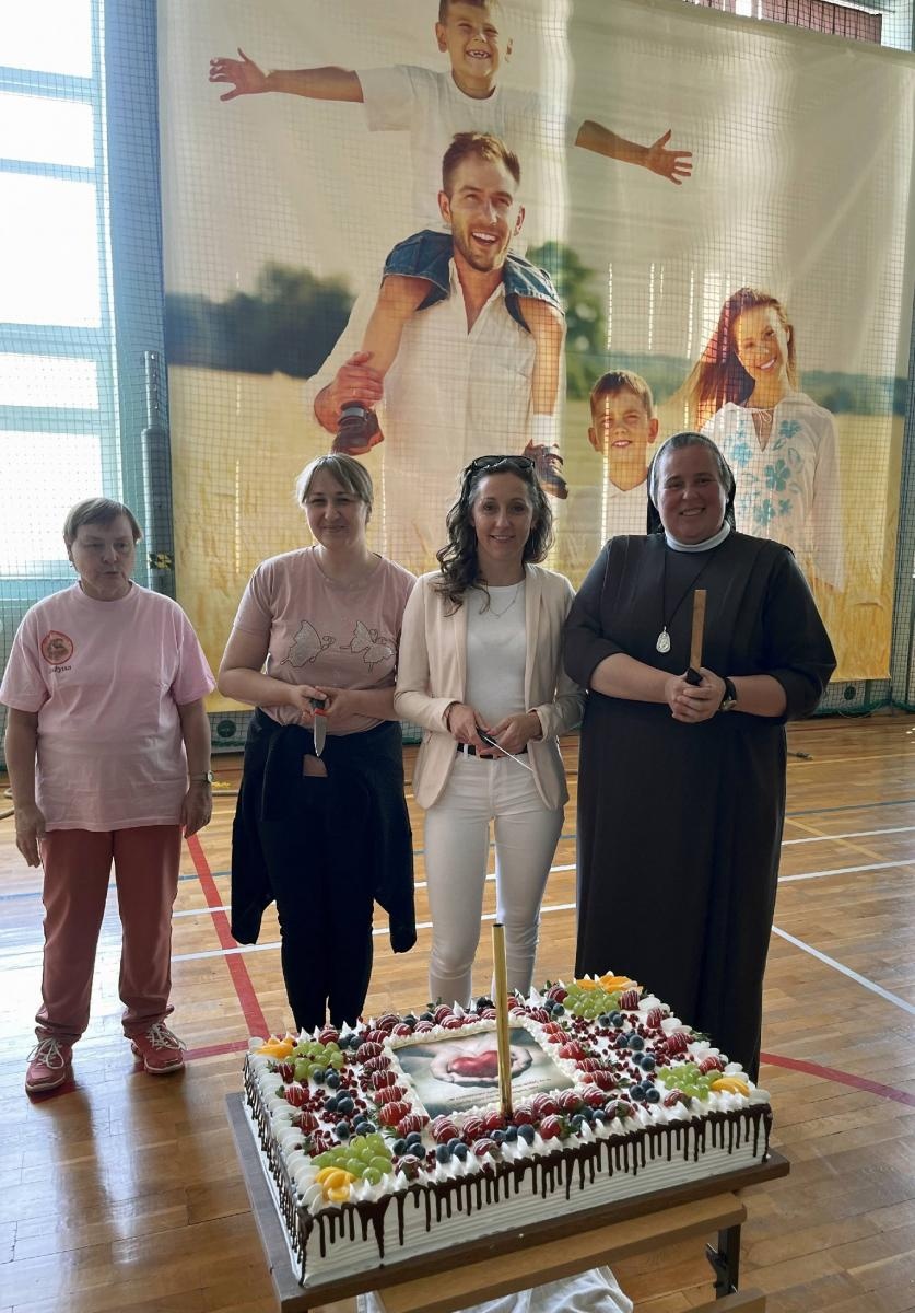 Zdjęcie w galerii na portalu naszraciborz.pl: Dzień Wdzięczności w Szkole Podstawowej w Bieńkowicach wiadomości z regionu