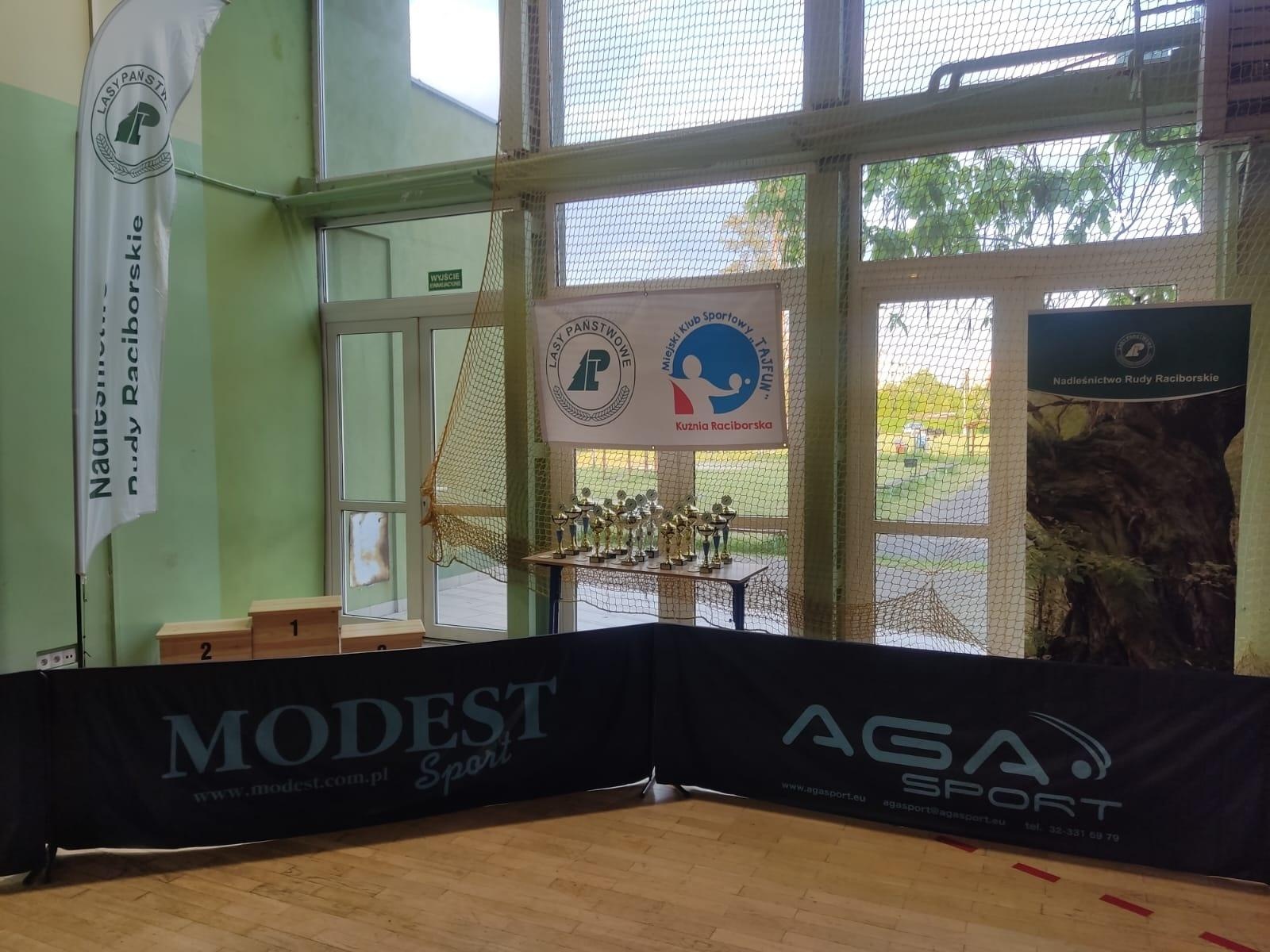 Zdjęcie w galerii na portalu naszraciborz.pl: Sportowa Natura - tenisowe zmagania w Kuźni Raciborskiej wiadomości z regionu