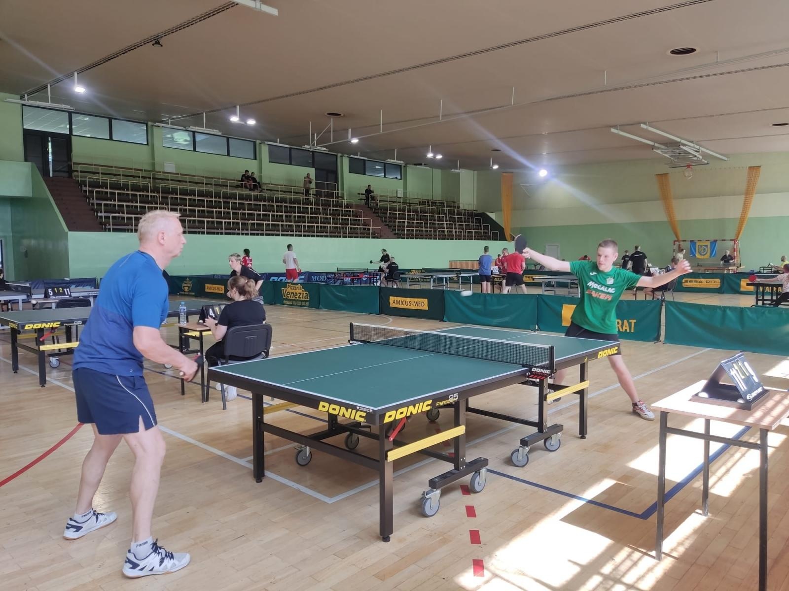 Zdjęcie w galerii na portalu naszraciborz.pl: Sportowa Natura - tenisowe zmagania w Kuźni Raciborskiej wiadomości z regionu