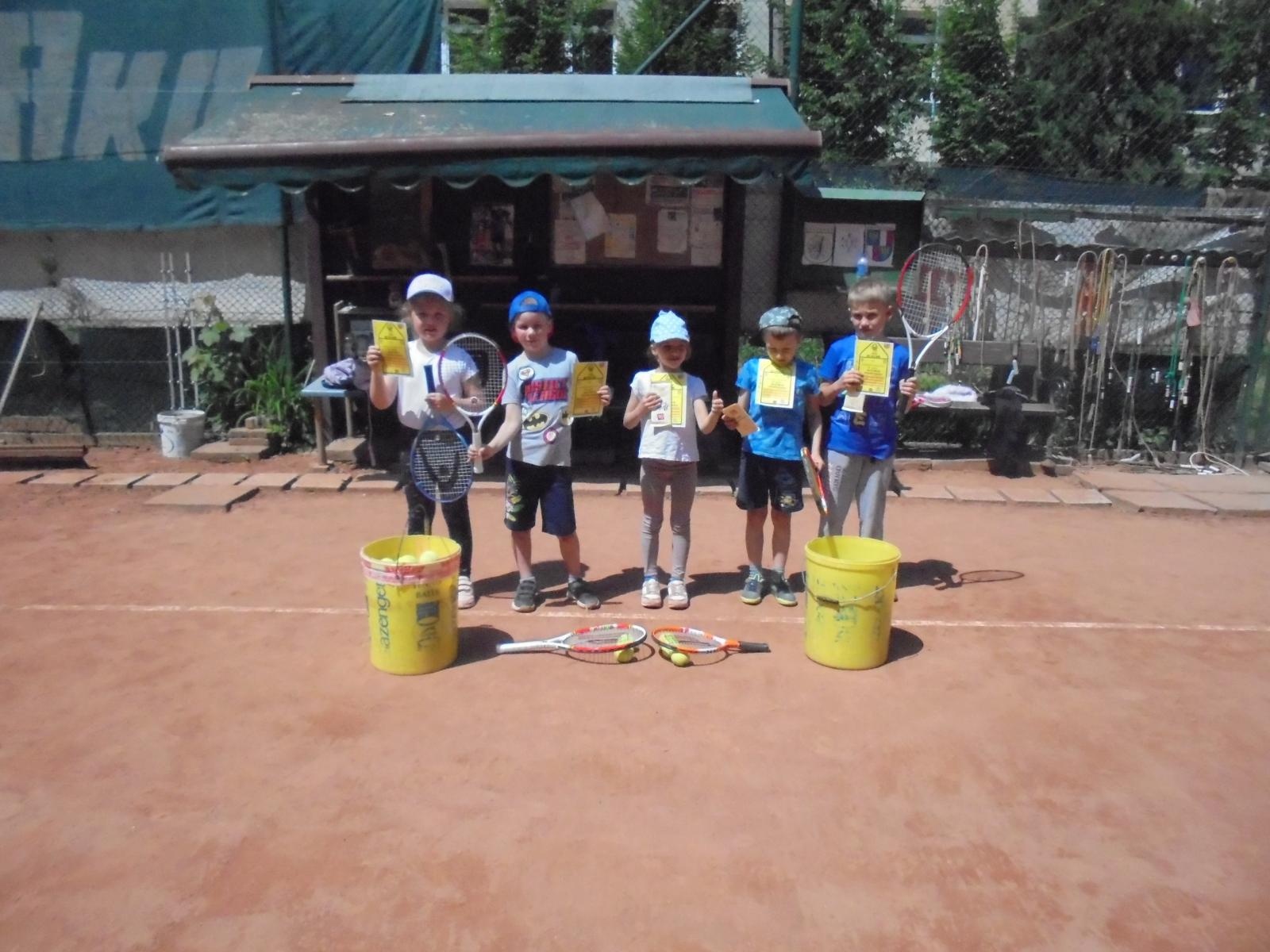 Zdjęcie w galerii na portalu naszraciborz.pl: Sportowy Dzień Dziecka na korcie Rafako wiadomości z regionu