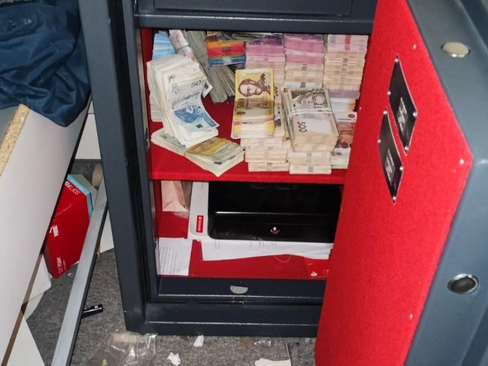 Zdjęcie w galerii na portalu naszraciborz.pl: Zlikwidowano grupę zajmującą się praniem brudnych pieniędzy wiadomości z regionu