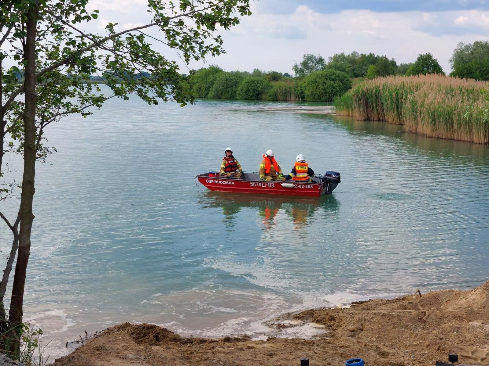 Zdjęcie w galerii na portalu naszraciborz.pl: PIASKOWNIA 2023 - jednostki z gm. Kuźnia Raciborska ćwiczyły na terenie kopalni wiadomości z regionu