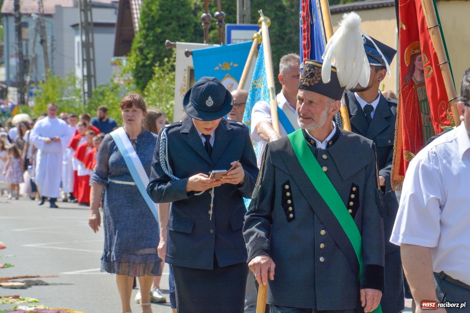 Zdjęcie w galerii na portalu naszraciborz.pl: Procesja Bożego Ciała w Raciborzu Brzeziu [FOTO i WIDEO] wiadomości z regionu