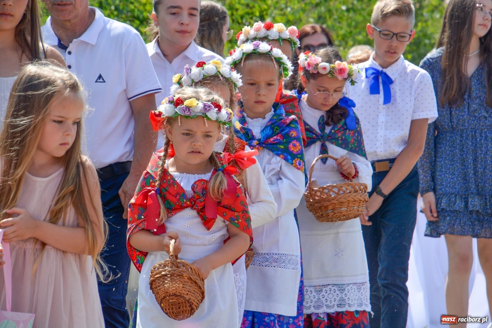 Zdjęcie w galerii na portalu naszraciborz.pl: Procesja Bożego Ciała w Raciborzu Brzeziu [FOTO i WIDEO] wiadomości z regionu