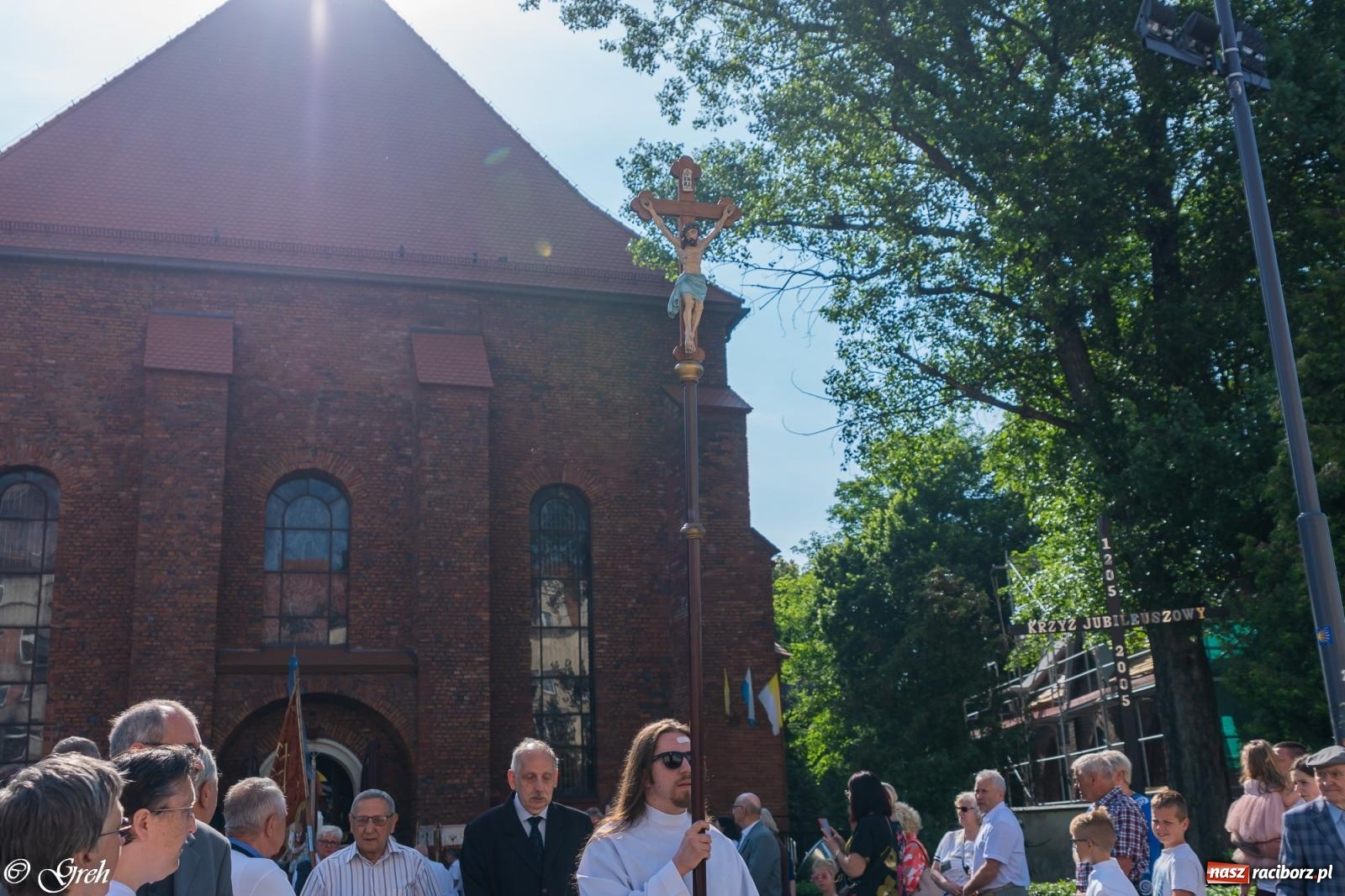 Zdjęcie w galerii na portalu naszraciborz.pl: Boże Ciało w parafii WNMP w Raciborzu [FOTO i WIDEO] wiadomości z regionu