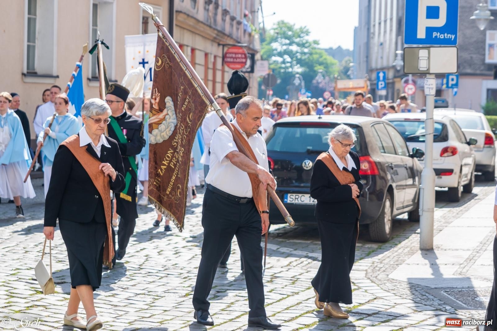 Zdjęcie w galerii na portalu naszraciborz.pl: Boże Ciało w parafii WNMP w Raciborzu [FOTO i WIDEO] wiadomości z regionu
