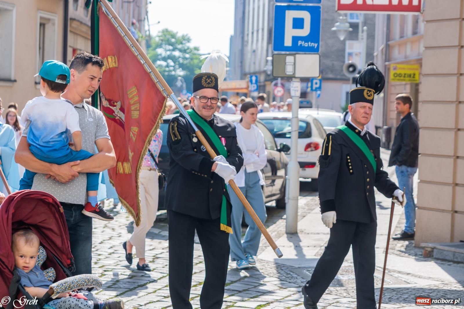 Zdjęcie w galerii na portalu naszraciborz.pl: Boże Ciało w parafii WNMP w Raciborzu [FOTO i WIDEO] wiadomości z regionu