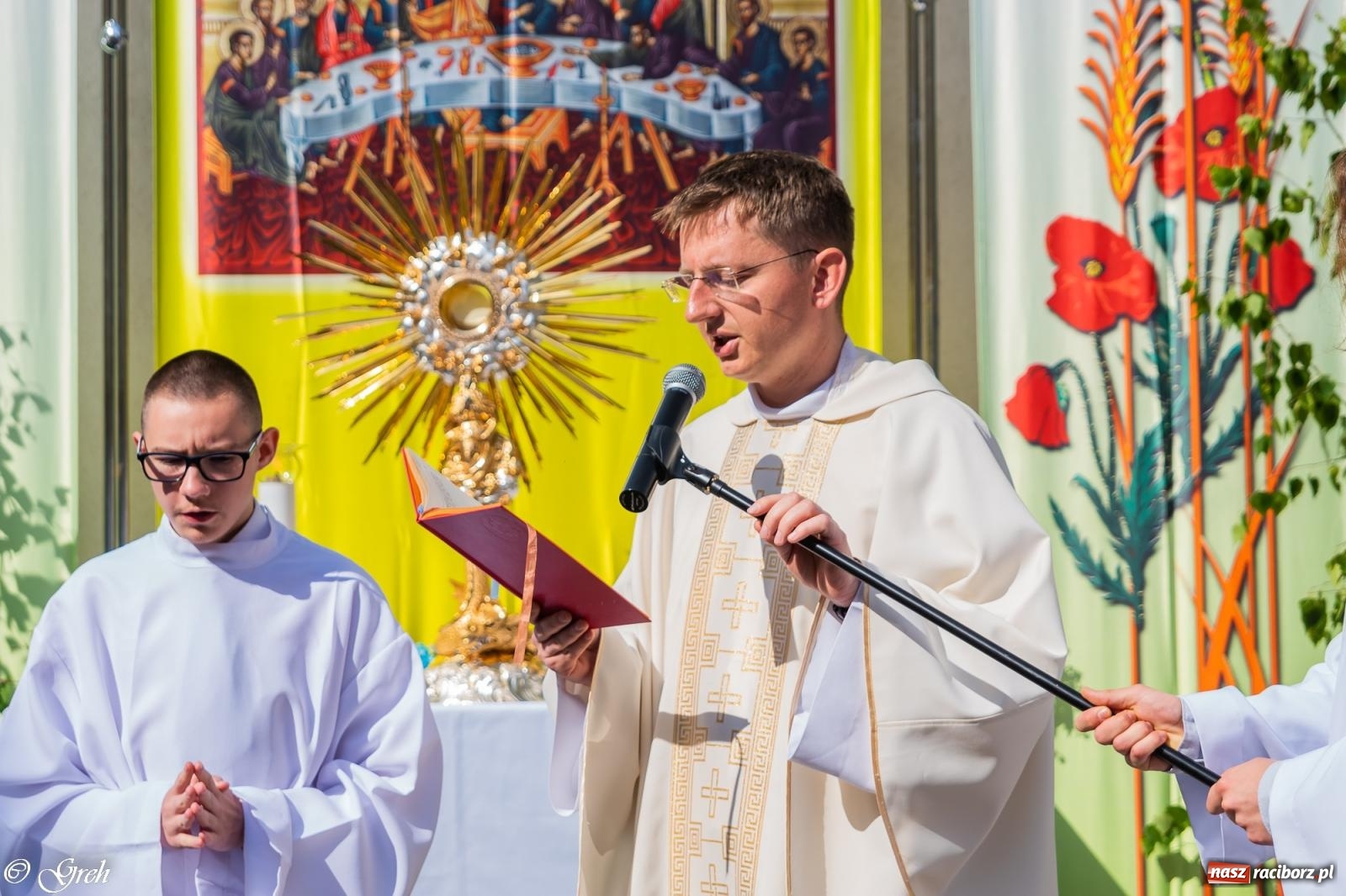 Zdjęcie w galerii na portalu naszraciborz.pl: Boże Ciało w parafii WNMP w Raciborzu [FOTO i WIDEO] wiadomości z regionu
