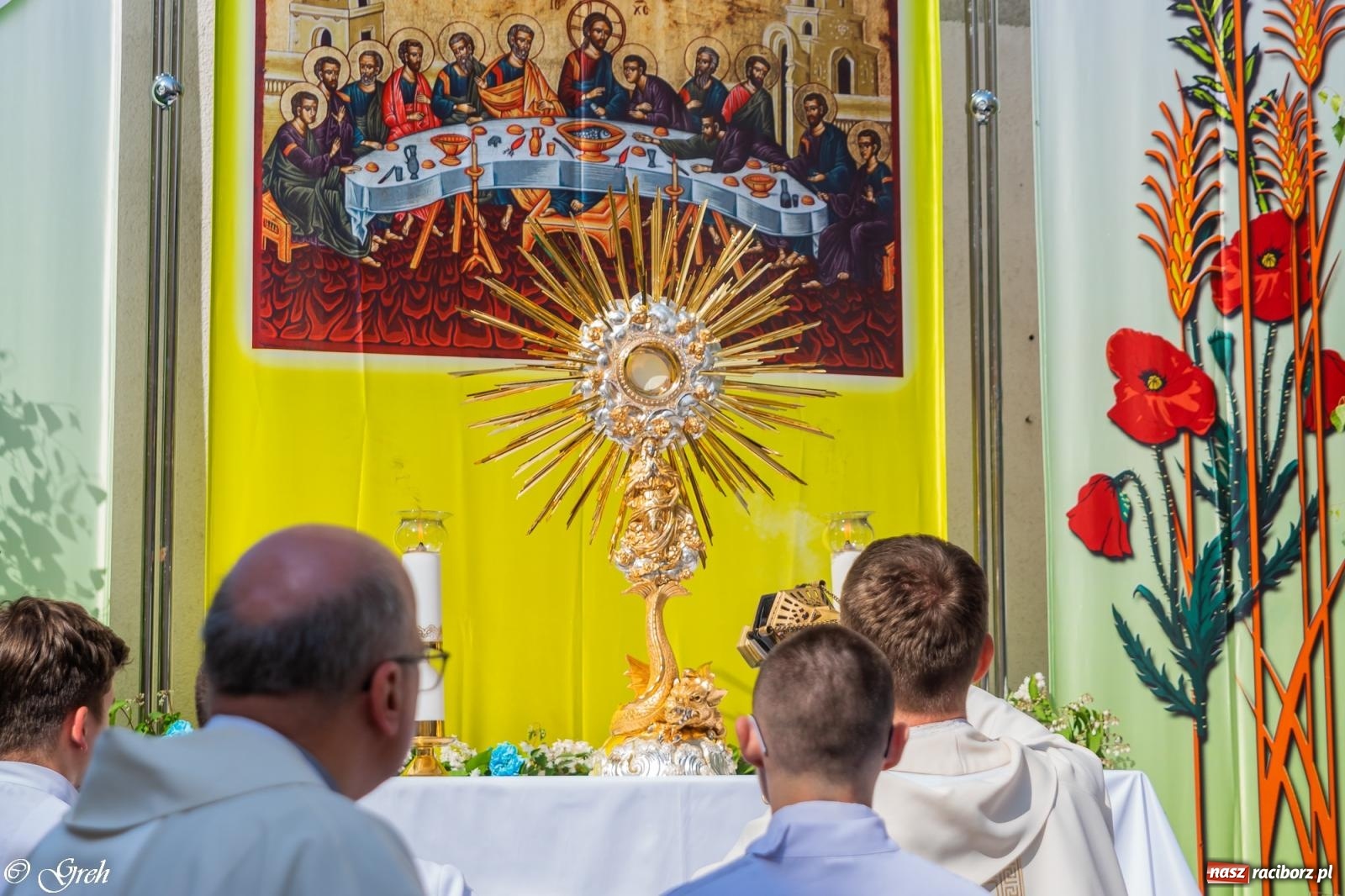 Zdjęcie w galerii na portalu naszraciborz.pl: Boże Ciało w parafii WNMP w Raciborzu [FOTO i WIDEO] wiadomości z regionu