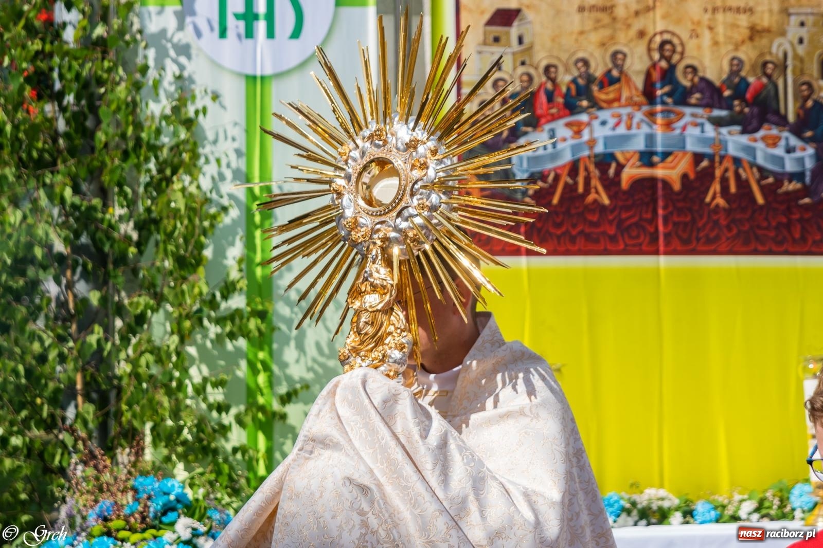 Zdjęcie w galerii na portalu naszraciborz.pl: Boże Ciało w parafii WNMP w Raciborzu [FOTO i WIDEO] wiadomości z regionu