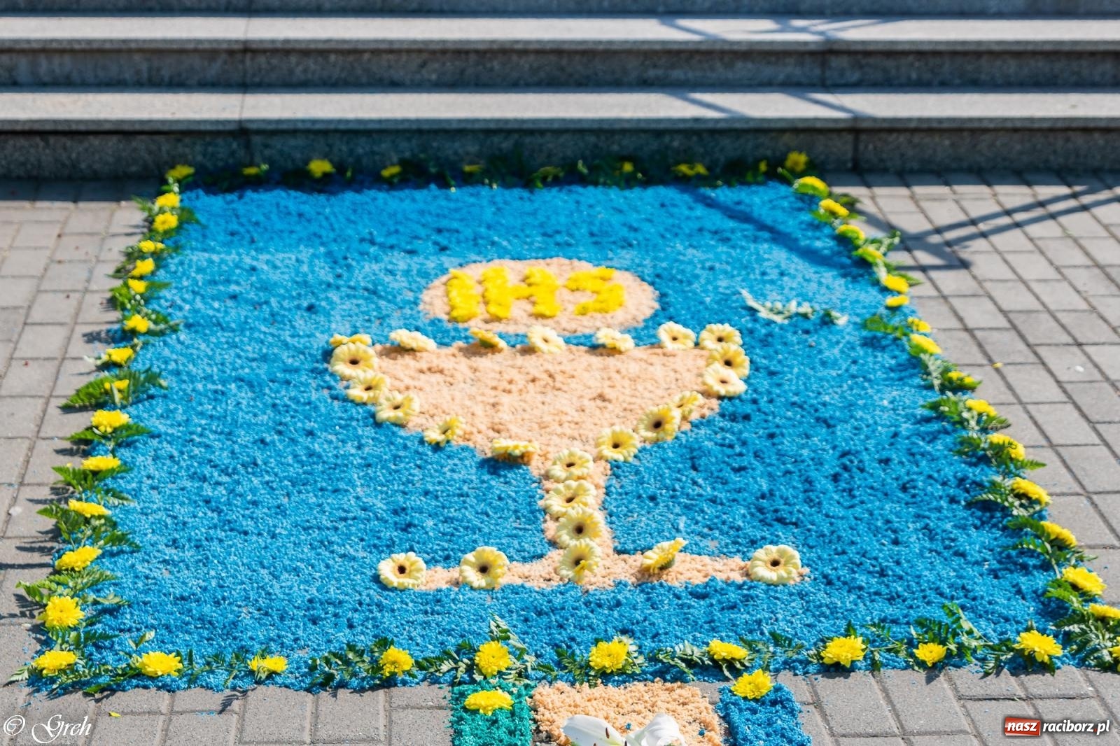 Zdjęcie w galerii na portalu naszraciborz.pl: Boże Ciało w parafii WNMP w Raciborzu [FOTO i WIDEO] wiadomości z regionu