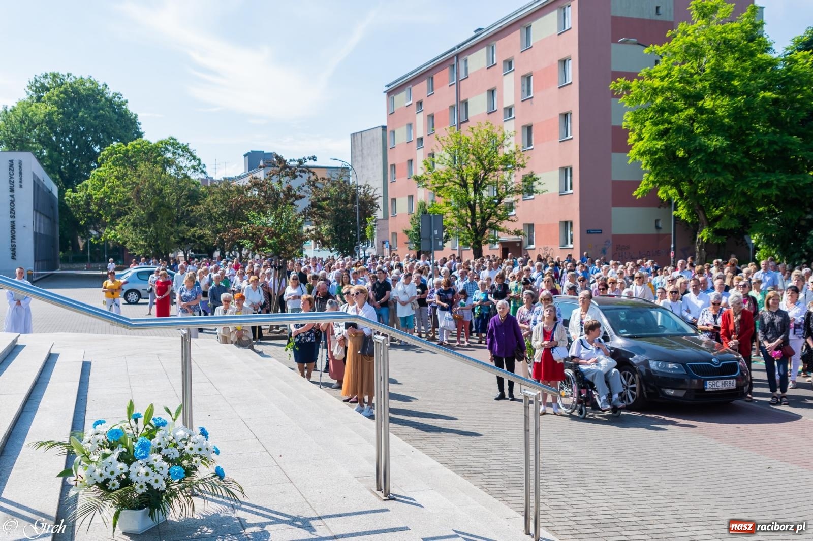 Zdjęcie w galerii na portalu naszraciborz.pl: Boże Ciało w parafii WNMP w Raciborzu [FOTO i WIDEO] wiadomości z regionu