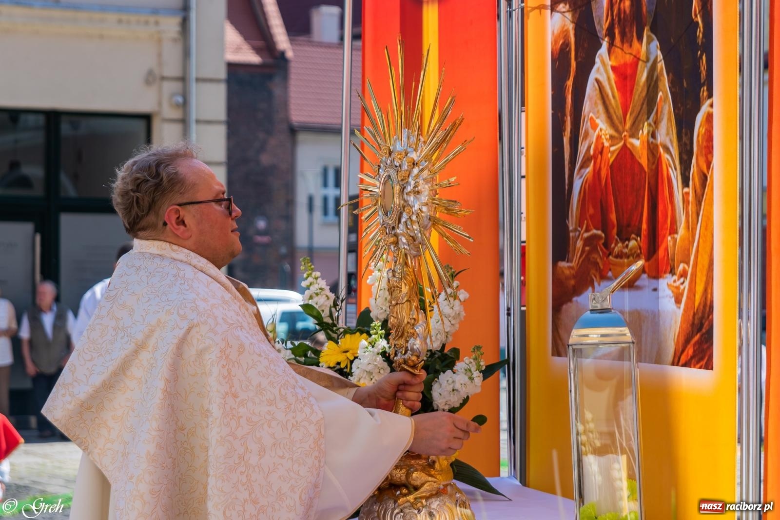 Zdjęcie w galerii na portalu naszraciborz.pl: Boże Ciało w parafii WNMP w Raciborzu [FOTO i WIDEO] wiadomości z regionu