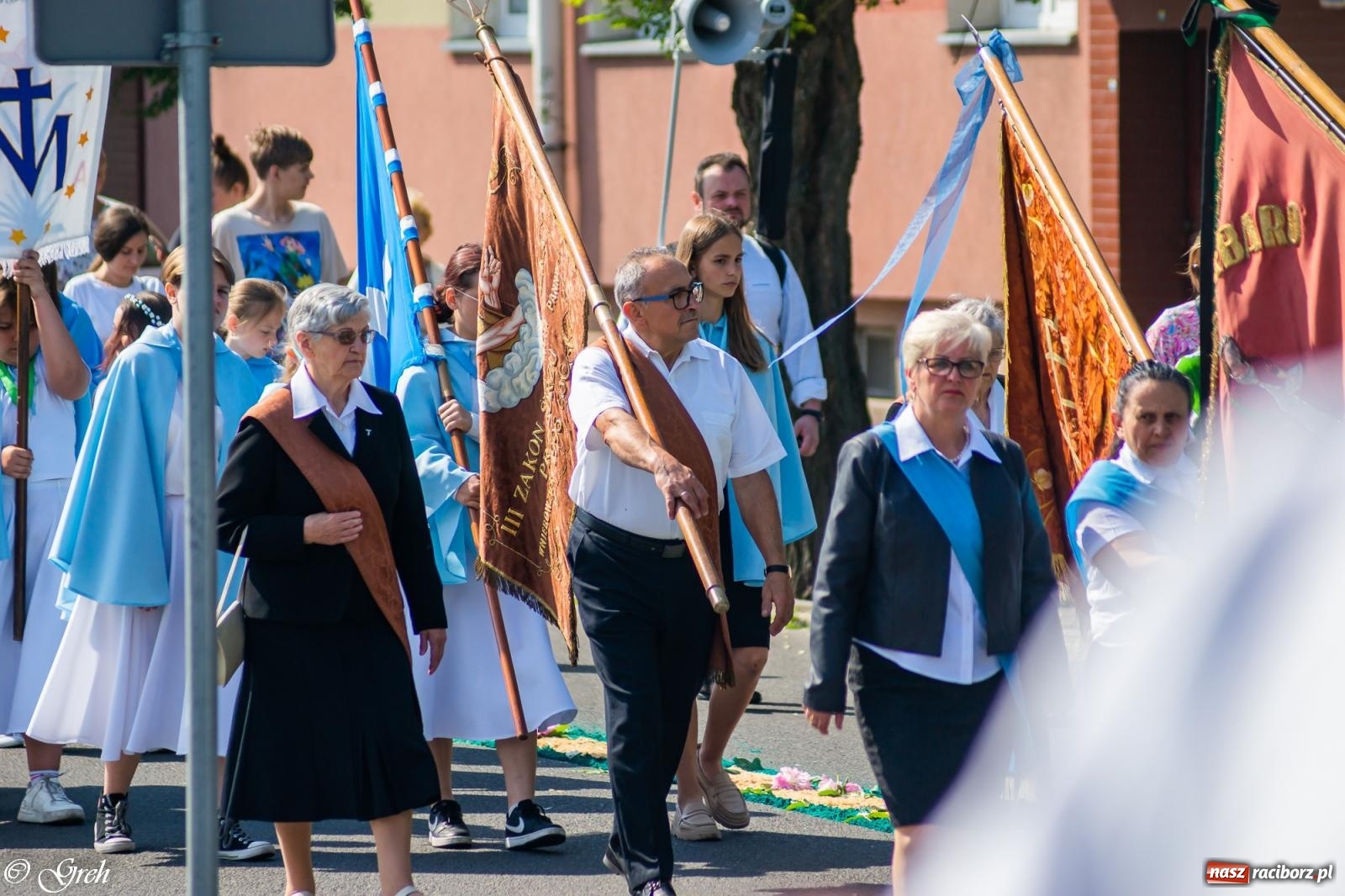 Zdjęcie w galerii na portalu naszraciborz.pl: Boże Ciało w parafii WNMP w Raciborzu [FOTO i WIDEO] wiadomości z regionu