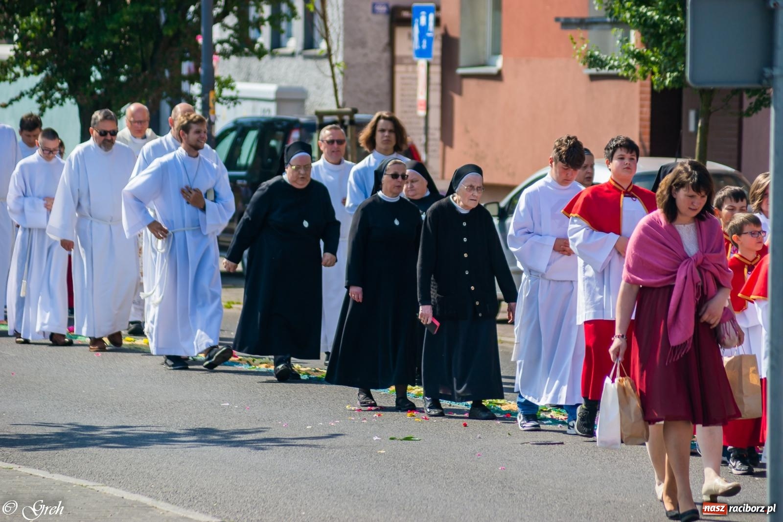 Zdjęcie w galerii na portalu naszraciborz.pl: Boże Ciało w parafii WNMP w Raciborzu [FOTO i WIDEO] wiadomości z regionu