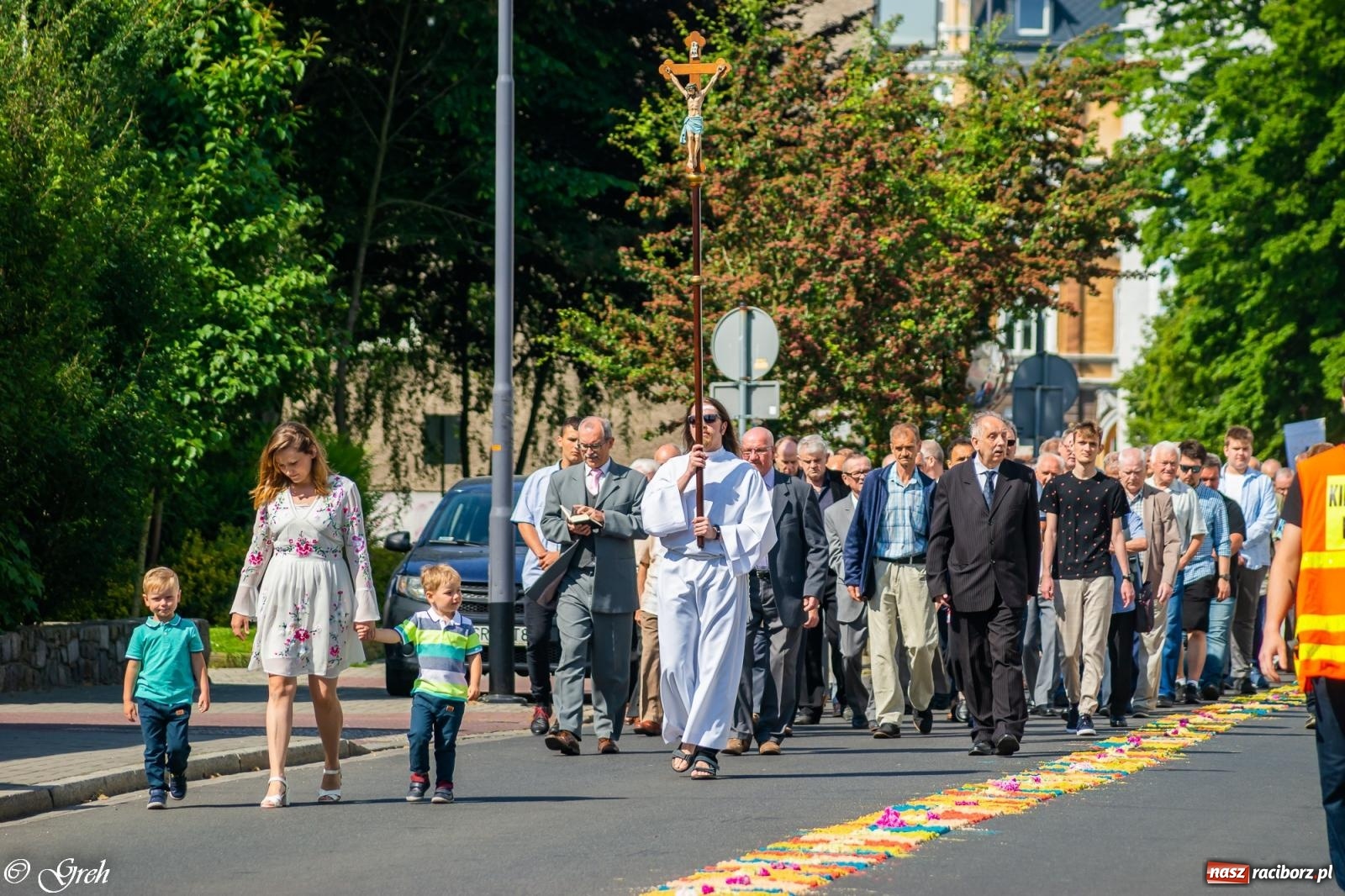 Zdjęcie w galerii na portalu naszraciborz.pl: Boże Ciało w parafii WNMP w Raciborzu [FOTO i WIDEO] wiadomości z regionu