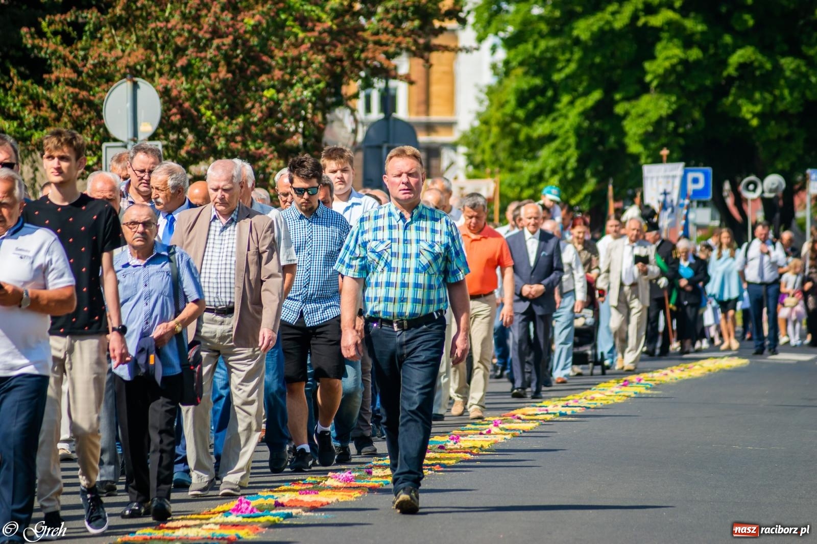 Zdjęcie w galerii na portalu naszraciborz.pl: Boże Ciało w parafii WNMP w Raciborzu [FOTO i WIDEO] wiadomości z regionu