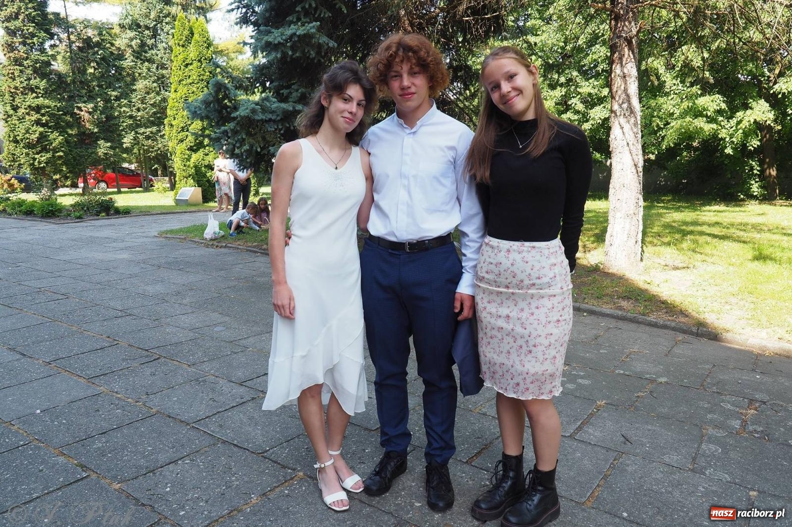 Zdjęcie w galerii na portalu naszraciborz.pl: Procesja Eucharystyczna to forma świadectwa. Boże Ciało w parafii NSPJ [FOTO i WIDEO] wiadomości z regionu