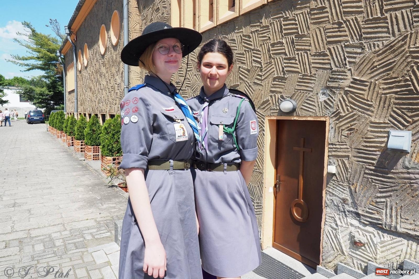 Zdjęcie w galerii na portalu naszraciborz.pl: Procesja Eucharystyczna to forma świadectwa. Boże Ciało w parafii NSPJ [FOTO i WIDEO] wiadomości z regionu