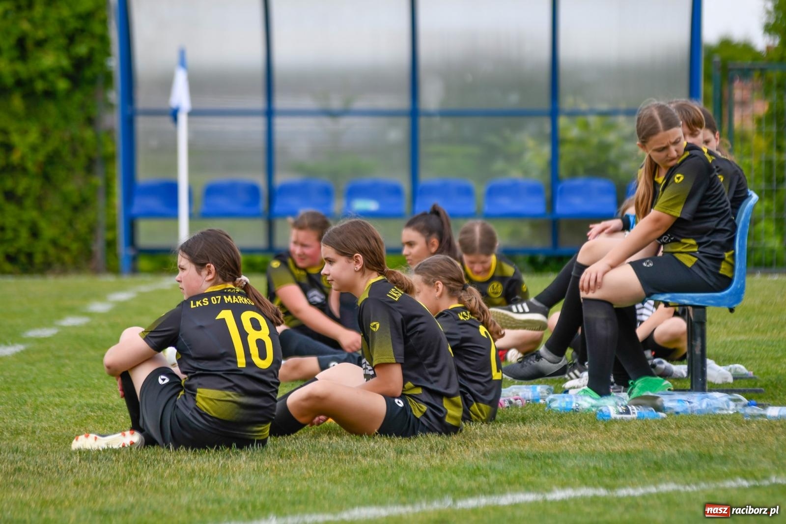 Zdjęcie w galerii na portalu naszraciborz.pl: Integracyjny początek turnieju im. Huberta Kostki w Markowicach [FOTO i WIDEO] wiadomości z regionu