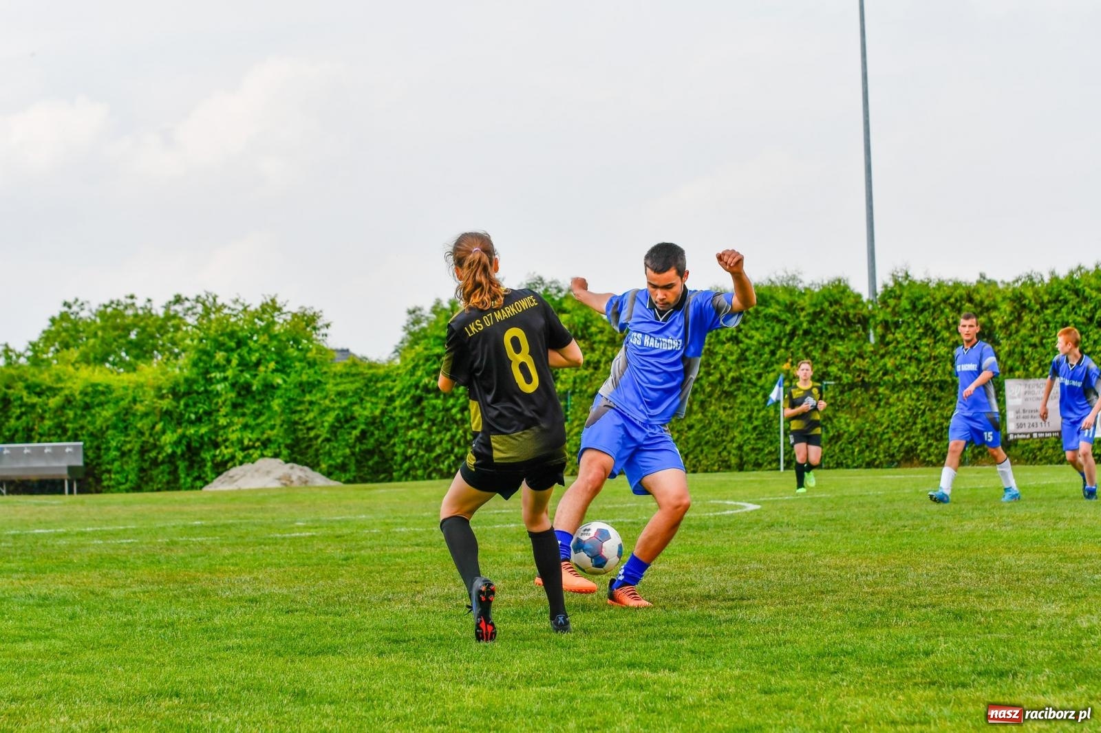 Zdjęcie w galerii na portalu naszraciborz.pl: Integracyjny początek turnieju im. Huberta Kostki w Markowicach [FOTO i WIDEO] wiadomości z regionu