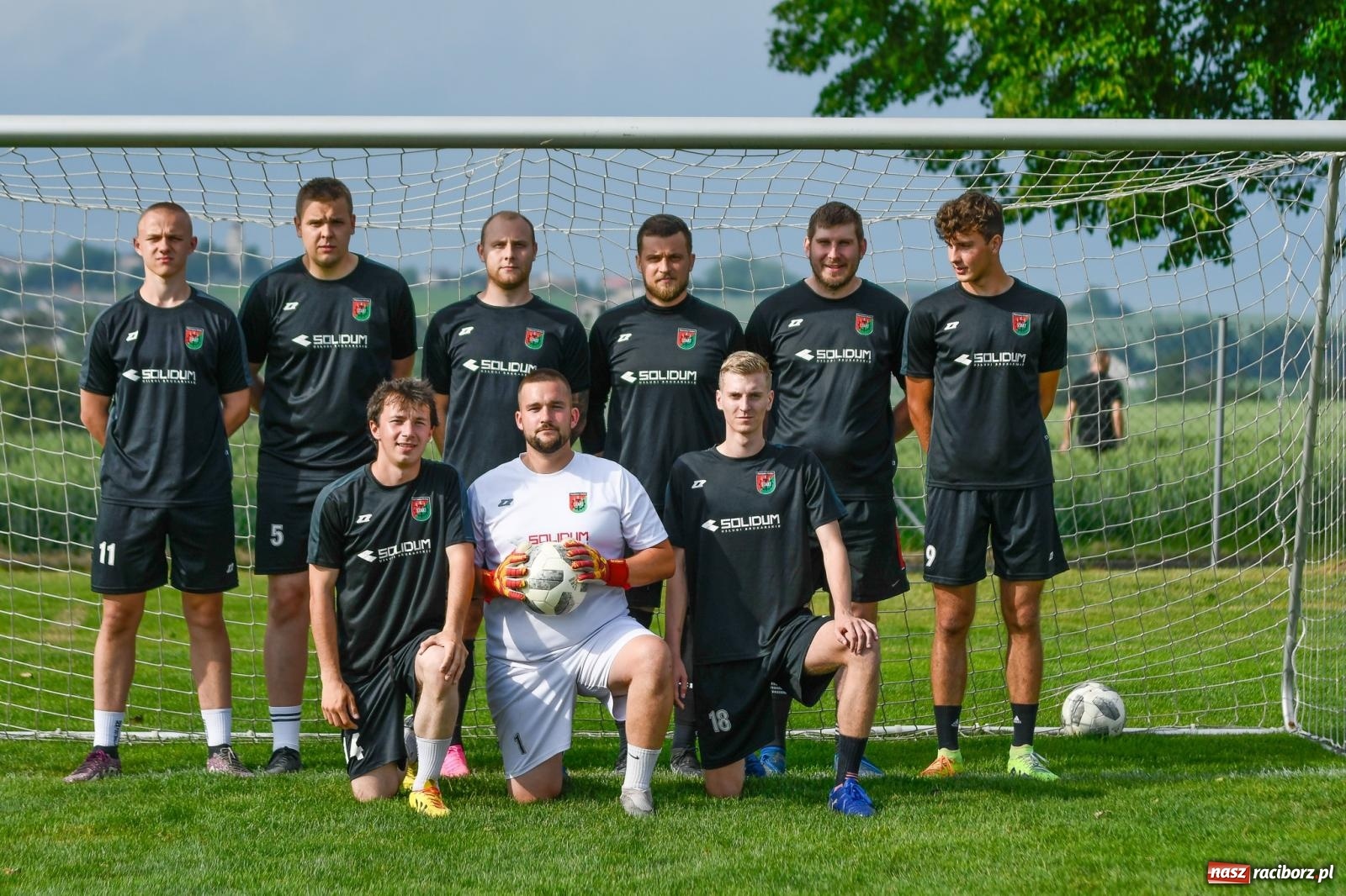Zdjęcie w galerii na portalu naszraciborz.pl: Piłkarska rywalizacja dzikich drużyn w Borucinie [FOTO i WIDEO] wiadomości z regionu
