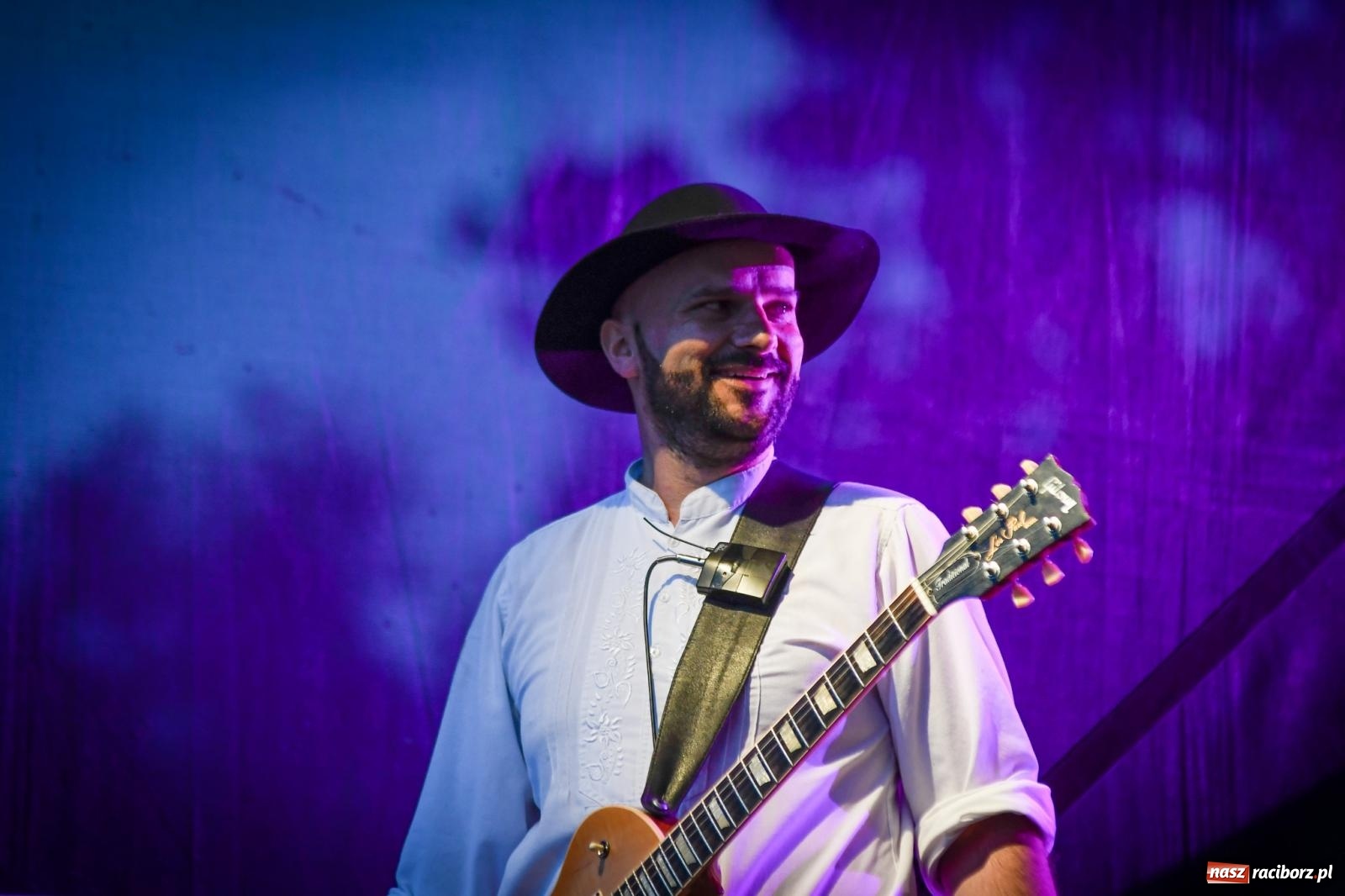 Zdjęcie w galerii na portalu naszraciborz.pl: Nędza szalała z Baciarami [FOTO i WIDEO] wiadomości z regionu