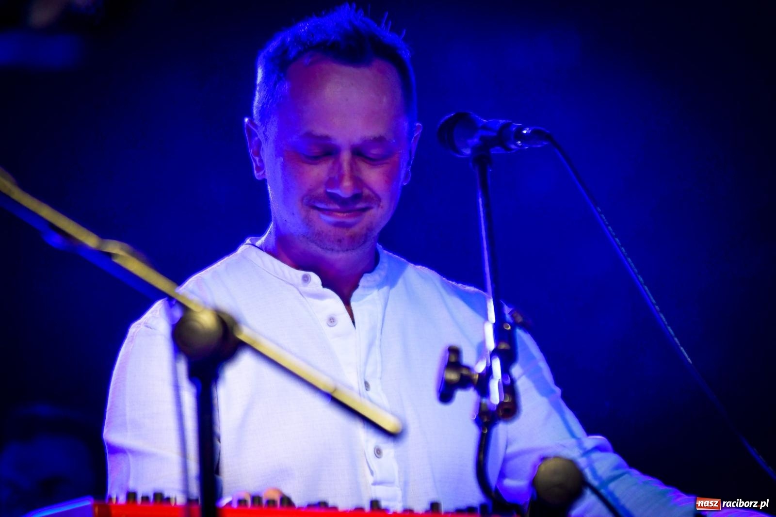 Zdjęcie w galerii na portalu naszraciborz.pl: Nędza szalała z Baciarami [FOTO i WIDEO] wiadomości z regionu