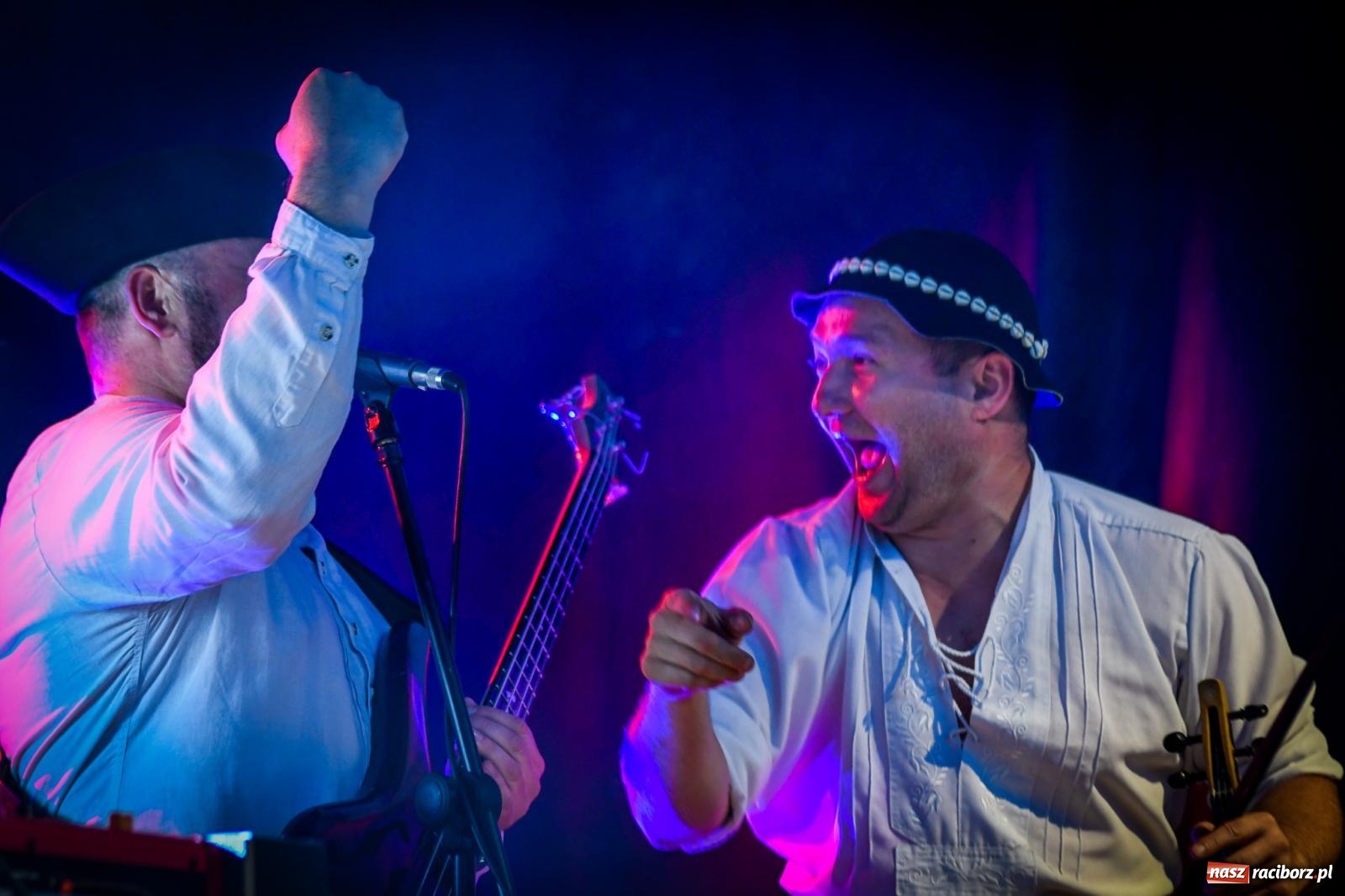 Zdjęcie w galerii na portalu naszraciborz.pl: Nędza szalała z Baciarami [FOTO i WIDEO] wiadomości z regionu